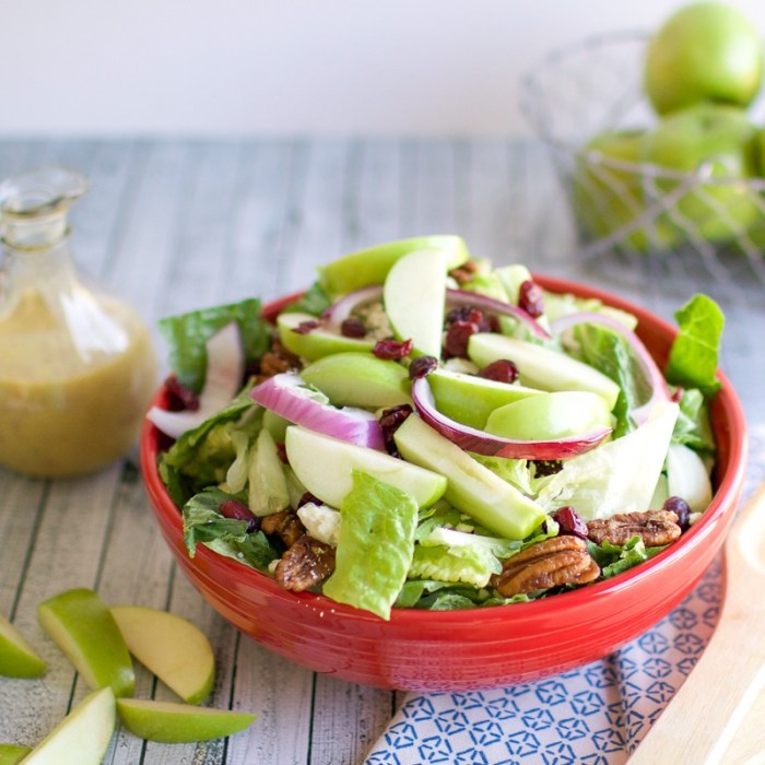 Buca di beppo apple gorgonzola salad